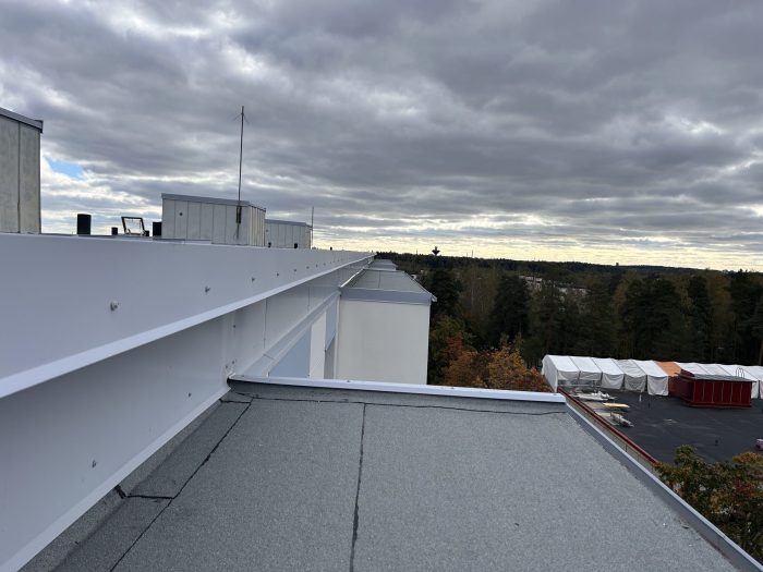 Vesikaton peruskorjaus. Projektinjohtorakennuttaminen, suunnittelu ja valvonta.