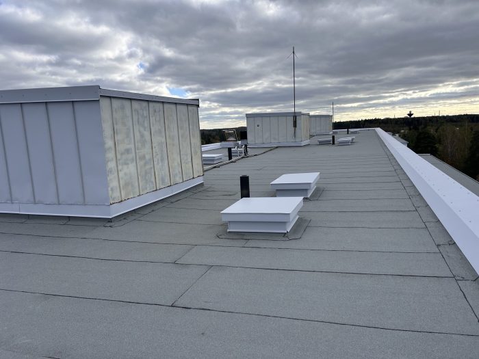 Vesikaton peruskorjaus. Projektinjohtorakennuttaminen, suunnittelu ja valvonta.