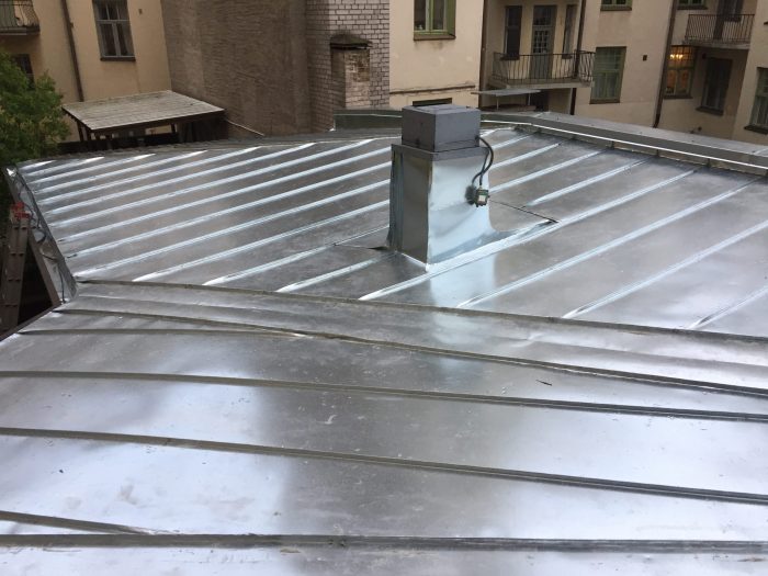 taloyhtiön valvoja vesikatoille