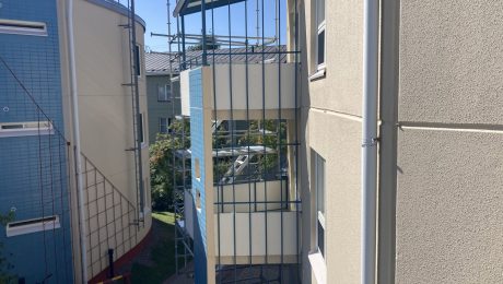 Parveke- ja julkisivuremontin valvoja Parvekeremontin valvoja elementtisaumausten uusinta.