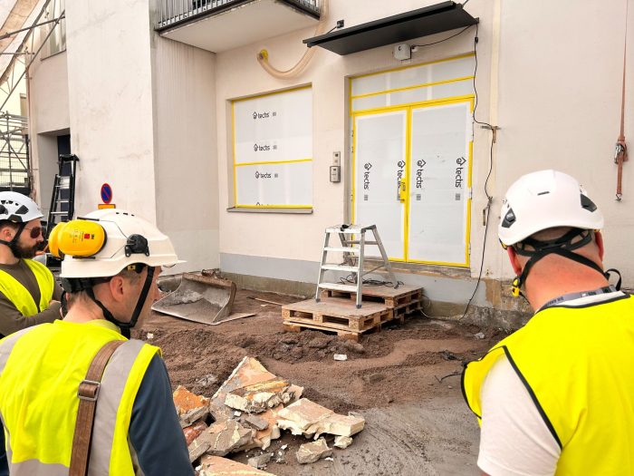 Pihakansiremontin valvoja rakennesuunnittelijat ja paikallisvalvoja tekevät havaintoja