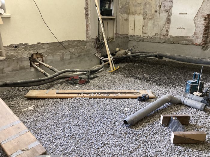 Kapillaarikatko valvonta ja kapillaarikatkon injektointi.